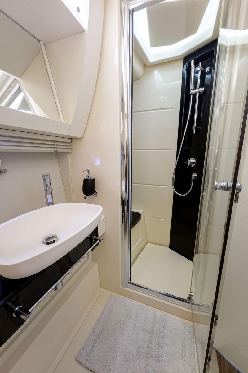 2016 Azimut 55 