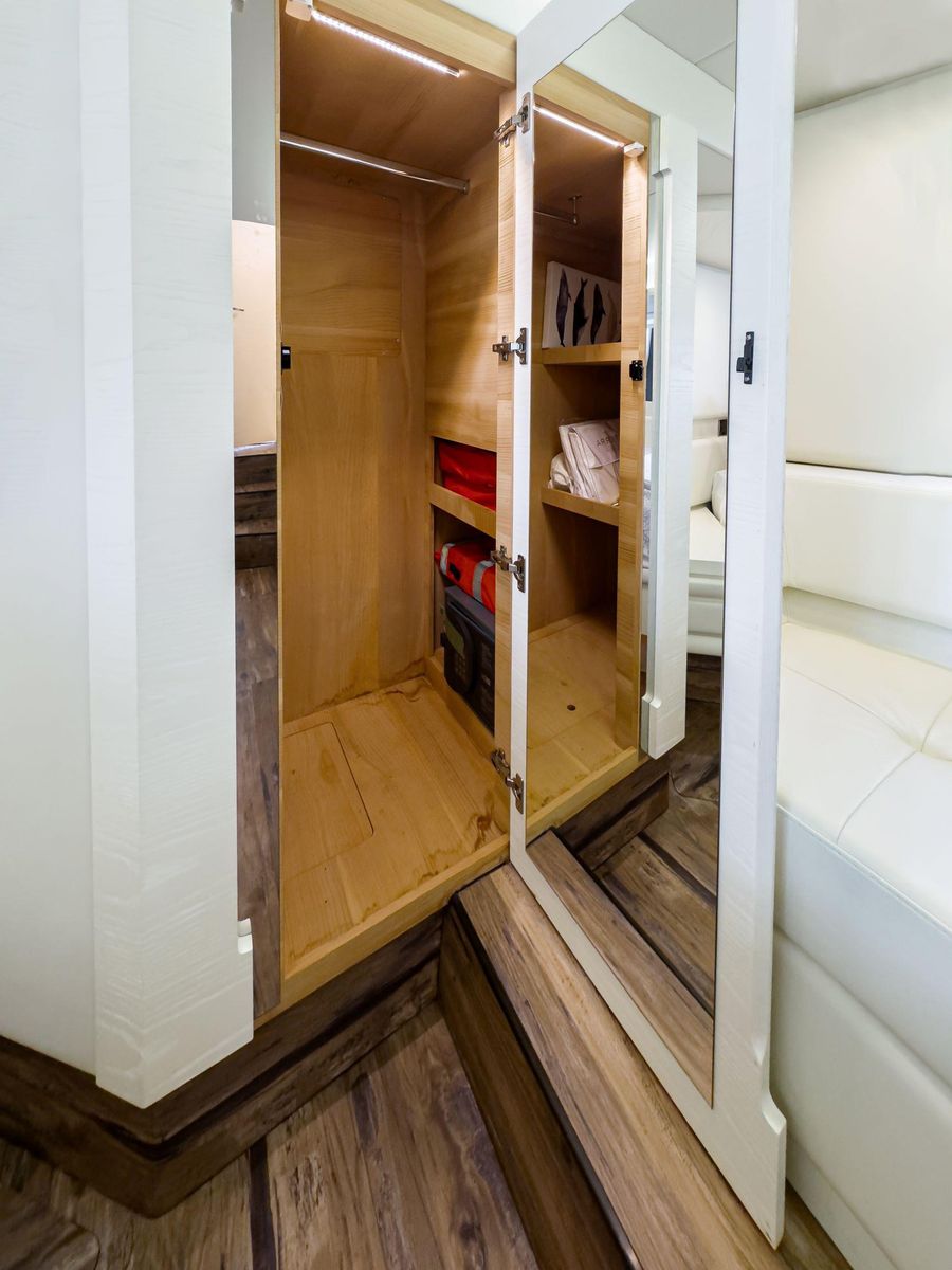 2016 Azimut 55 