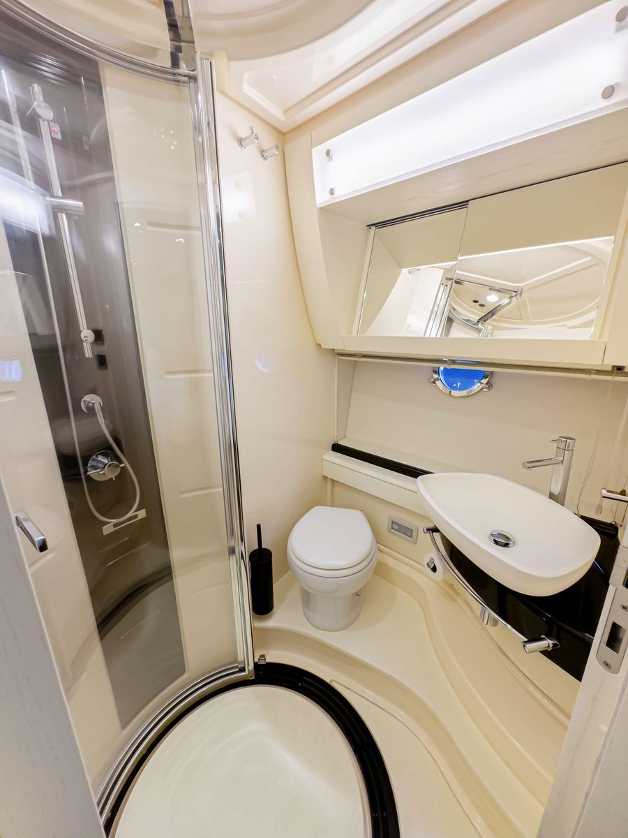 2016 Azimut 55 