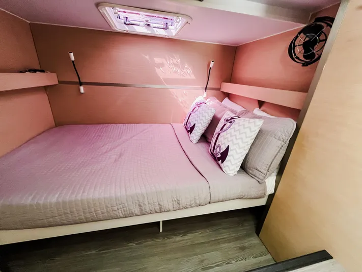 Wild Blue Yacht Photos Pics 