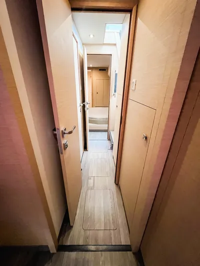 Wild Blue Yacht Photos Pics 