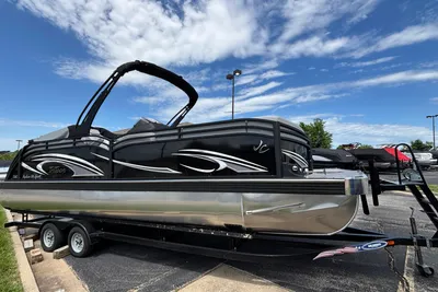 JC Neptoon 25TT Sport