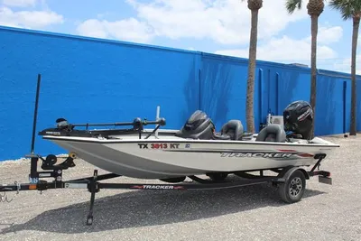 Tracker Pro Team 175 TXW