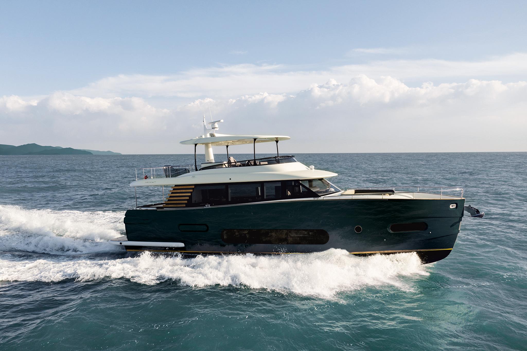 2024 Azimut Magellano 66