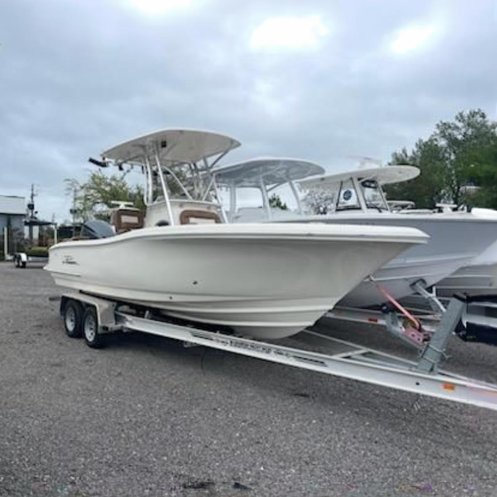 Pioneer 222 Islander