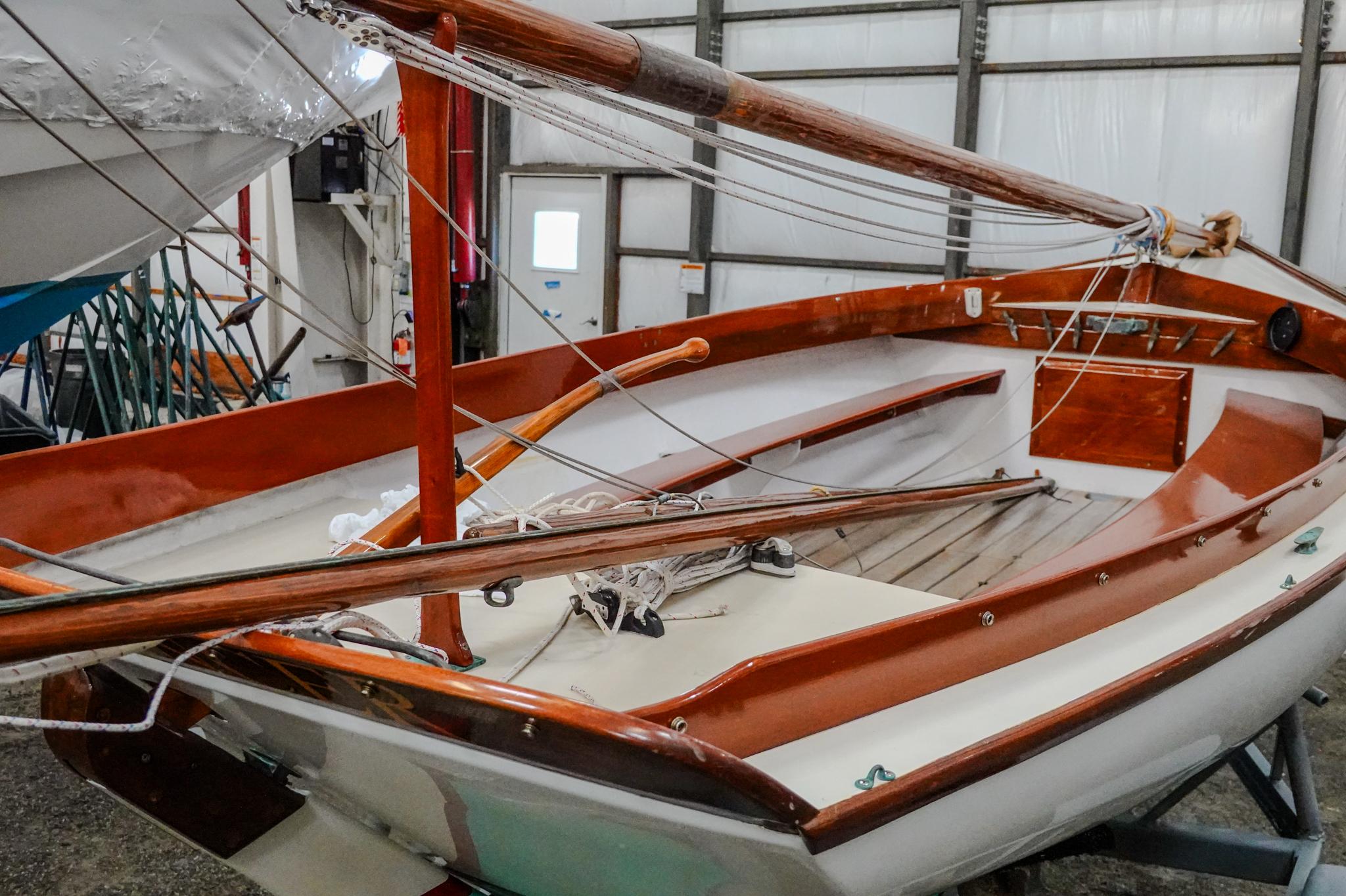 1976 Herreshoff 12 1/2 Daysailer for sale - YachtWorld