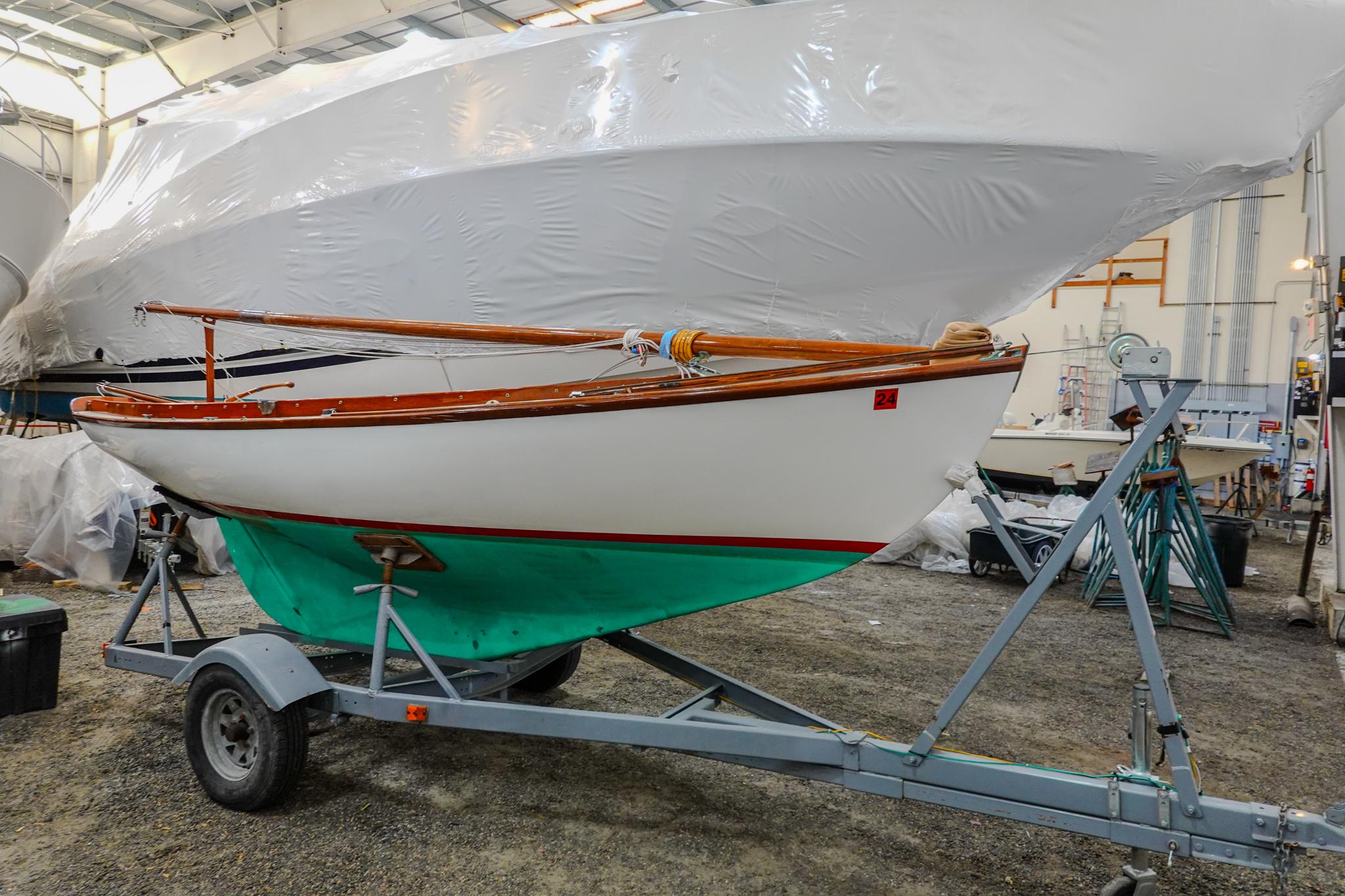 1976 Herreshoff 12 1/2 Daysailer for sale - YachtWorld