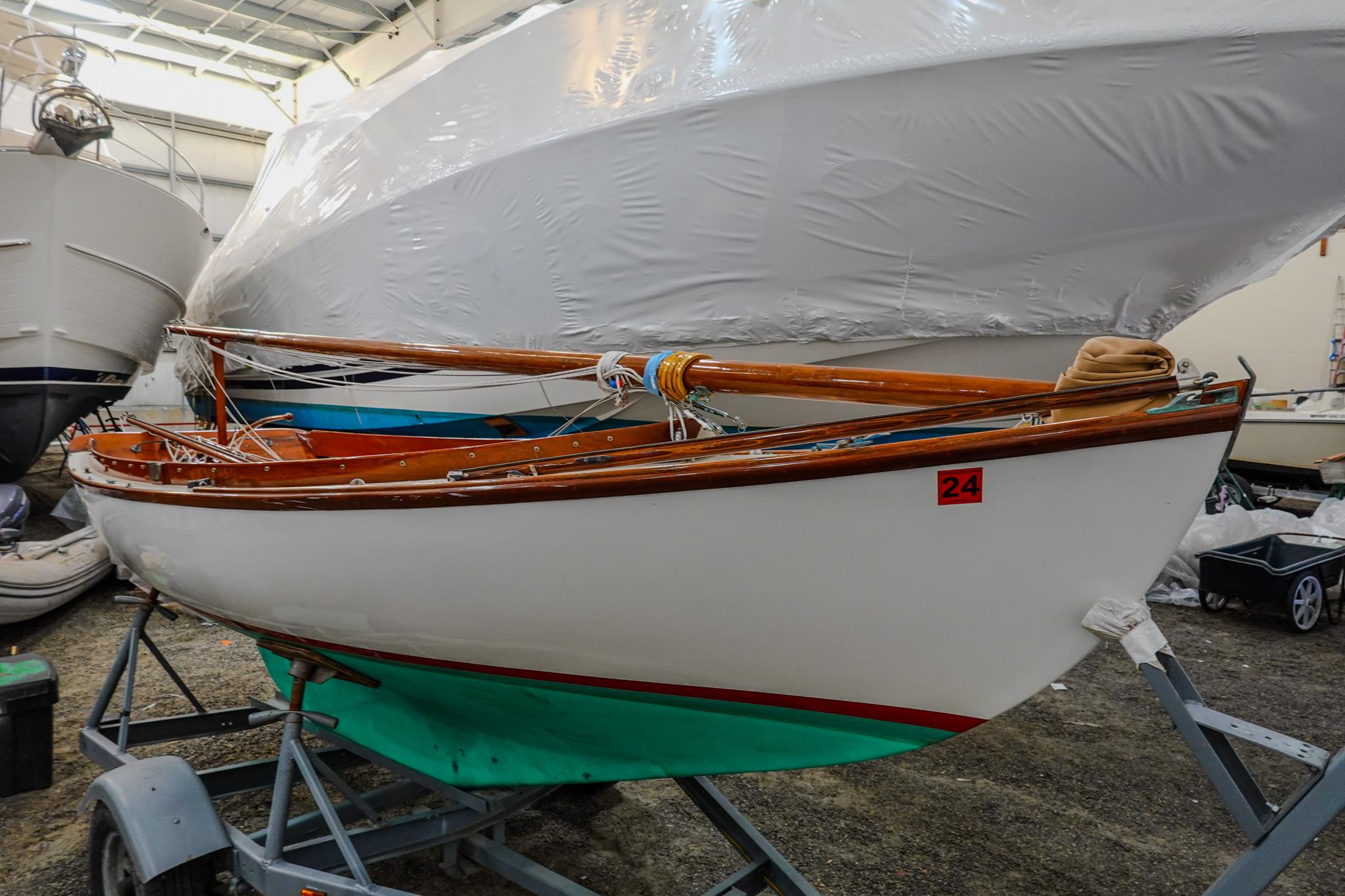 1976 Herreshoff 12 1/2 Daysailer for sale - YachtWorld