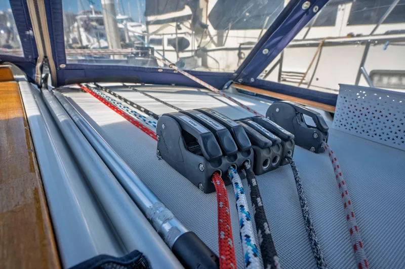 "champagne" Yacht Photos Pics Line stopper clutcch cleats on starboard coachroof.