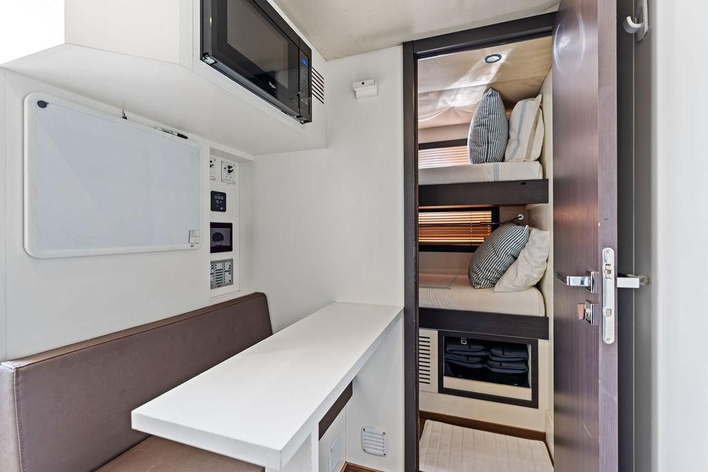 2018 Azimut 80 