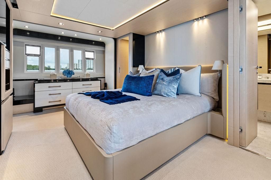 2018 Azimut 80 