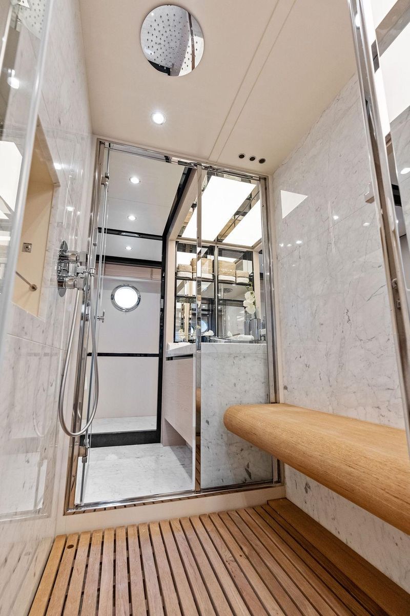 2018 Azimut 80 
