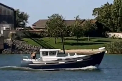 1980 Fisher Fisher 30 pilothouse