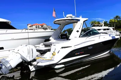 Monterey 345 Sport Yacht