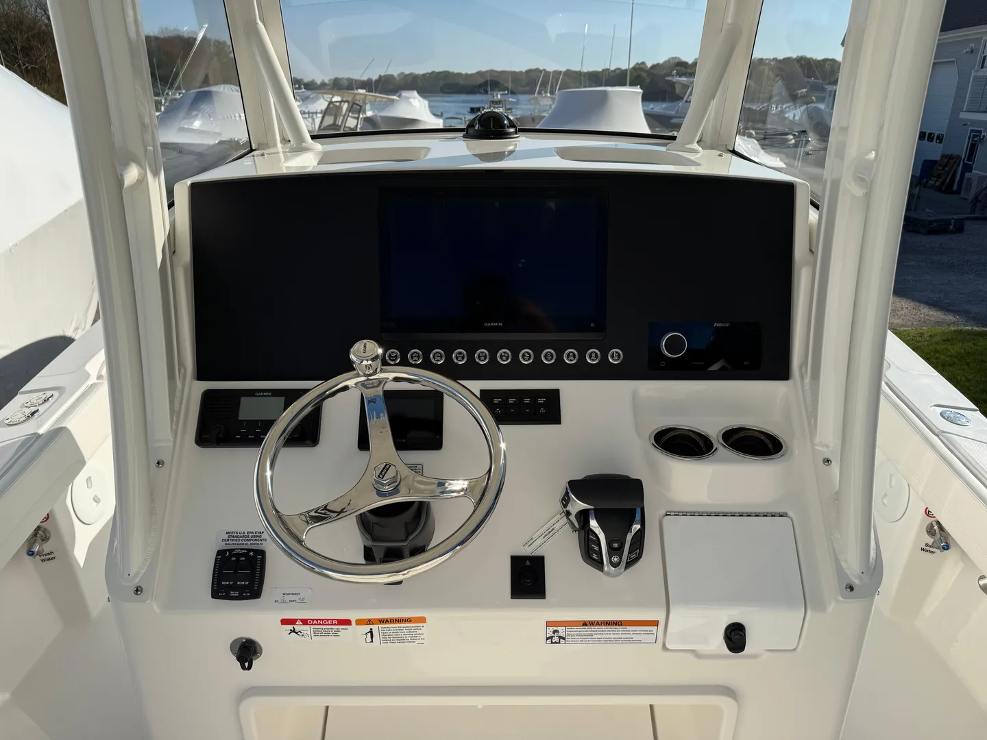2025 Regulator 26XO Photo