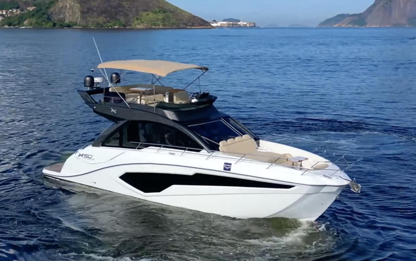 NX Boats 50 Invictus