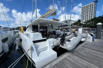 Fountaine Pajot Lucia 40