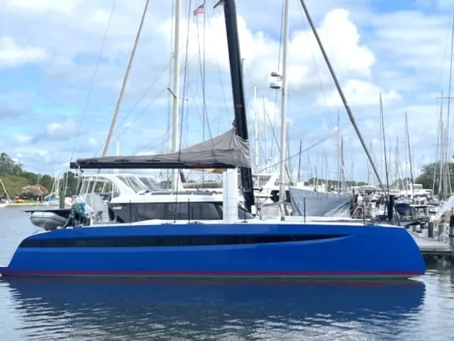 Honey Ryder Yacht Photos Pics 