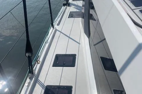 Honey Ryder Yacht Photos Pics 2022 HH Catamarans 50 deck with sleek design and modern fittings.
