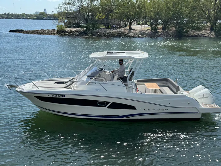  Yacht Photos Pics 2020 Jeanneau Leader 9.0 WA boat cruising on a sunny day.