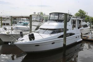 2002 Carver 396 Motor Yacht