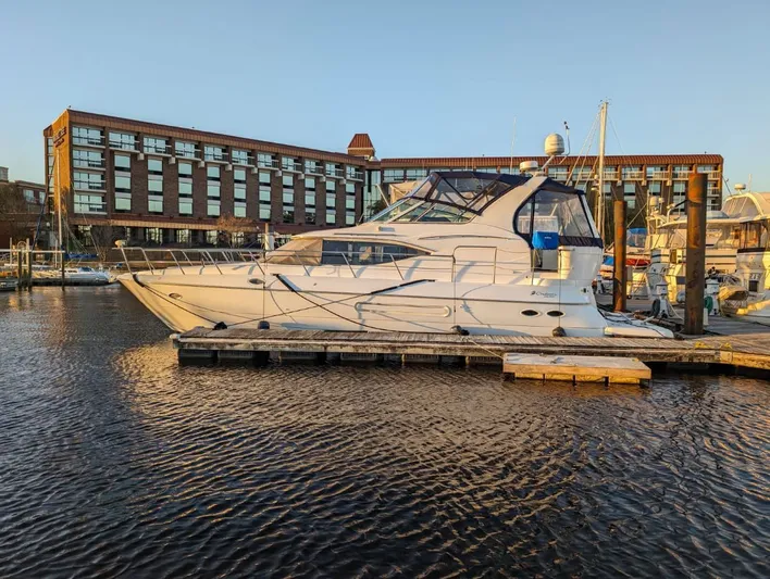 La Vita Bella Yacht Photos Pics 