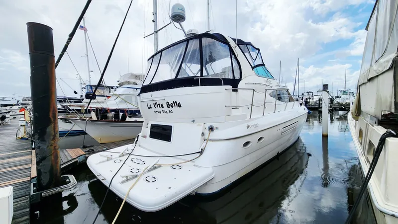 La Vita Bella Yacht Photos Pics 