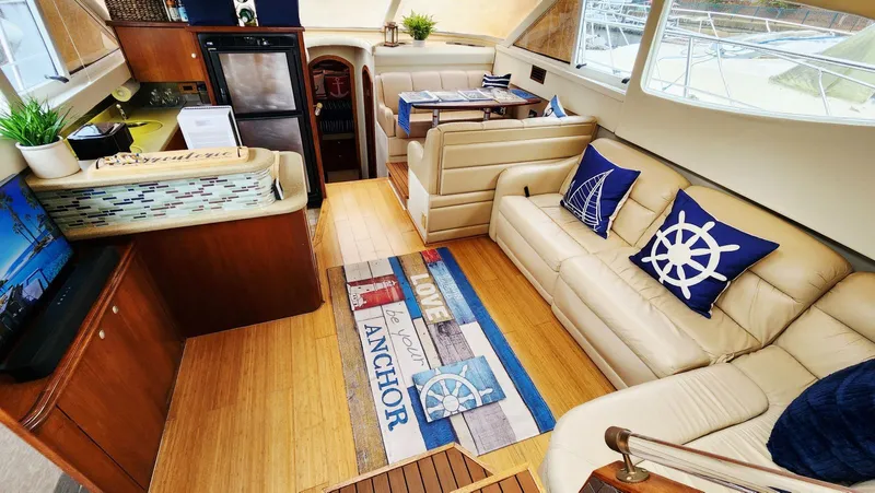 La Vita Bella Yacht Photos Pics 