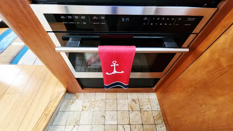 La Vita Bella Yacht Photos Pics 