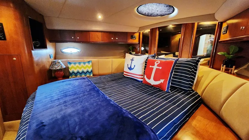 La Vita Bella Yacht Photos Pics 