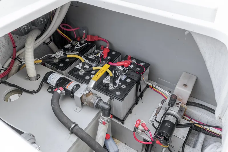 Dream Chaser Yacht Photos Pics Engine compartment of 2006 Chris-Craft Corsair 36 with batteries and wiring.