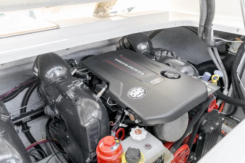 Dream Chaser Yacht Photos Pics Engine compartment of 2006 Chris-Craft Corsair 36 with Volvo Penta V8 engine.