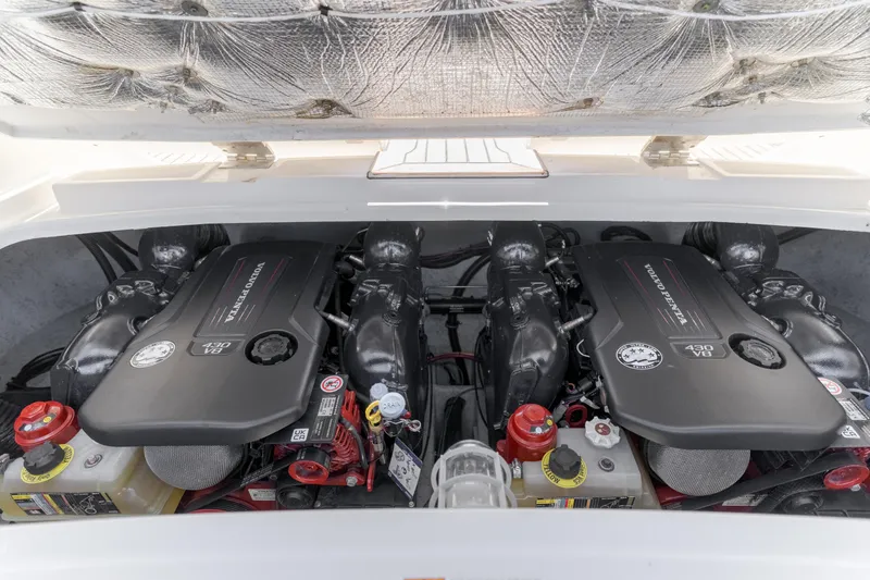 Dream Chaser Yacht Photos Pics 2006 Chris-Craft Corsair 36 engine compartment with dual Volvo Penta 430 V8 engines.