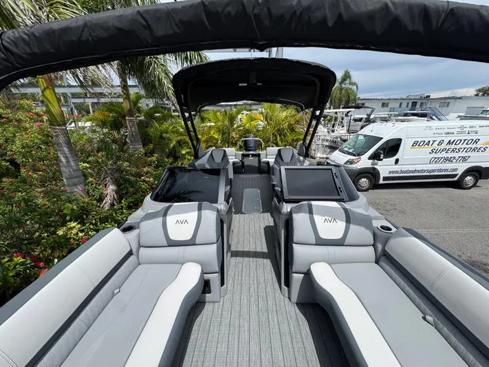  Yacht Photos Pics 2025 Avalon Catalina Platinum Quad Lounge boat interior with sleek seating and modern design.