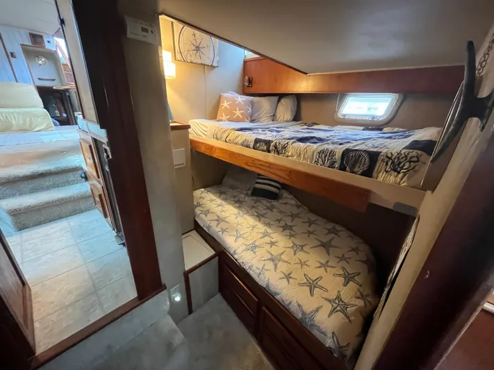 Gypsea Jax Yacht Photos Pics 