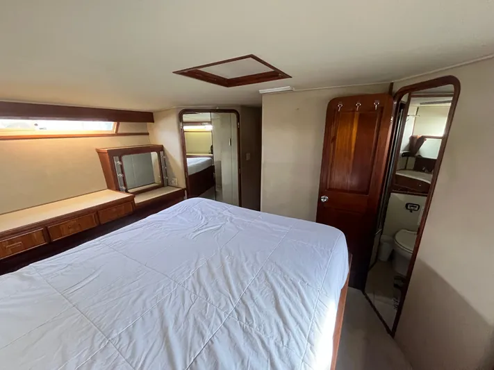 Gypsea Jax Yacht Photos Pics 