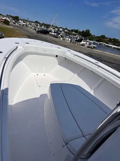  Yacht Photos Pics Southport 33 TE