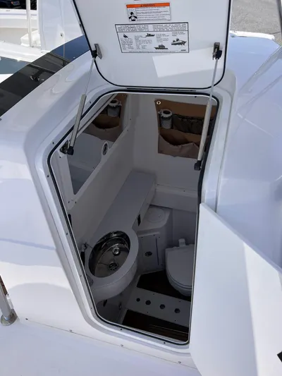  Yacht Photos Pics Southport 33 TE