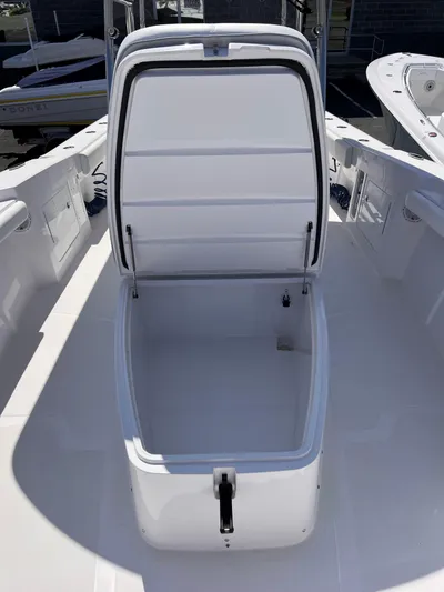  Yacht Photos Pics Southport 33 TE