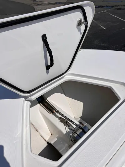  Yacht Photos Pics Southport 33 TE