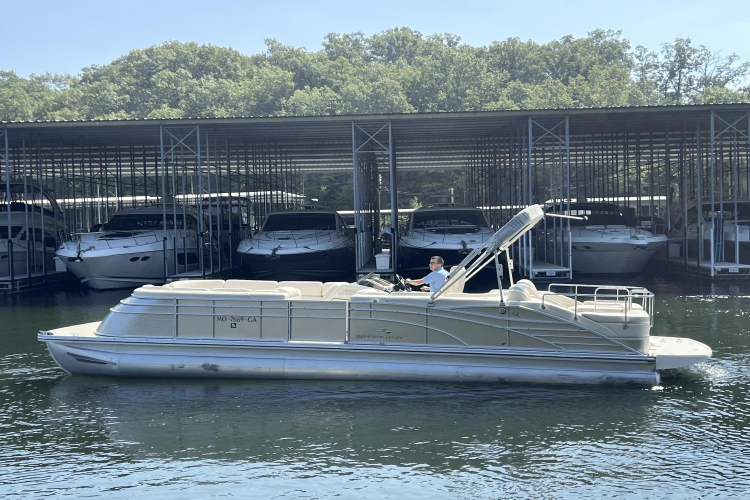 2014 Bennington 2875 QCW I/O Pontoon for sale - YachtWorld