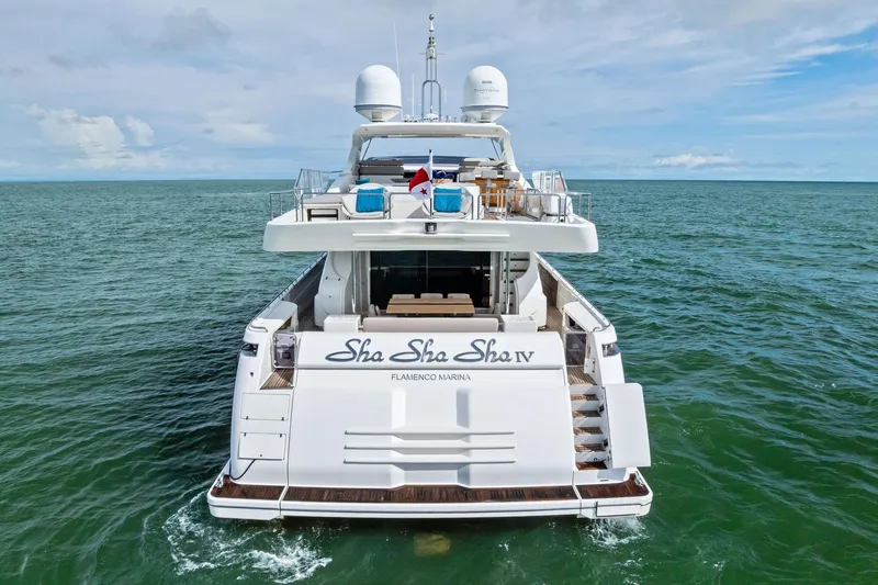 Sha Sha Sha IV Yacht Photos Pics Luxury yacht "Sha Sha Sha IV" on open sea, Custom Line 100, 2014 model.