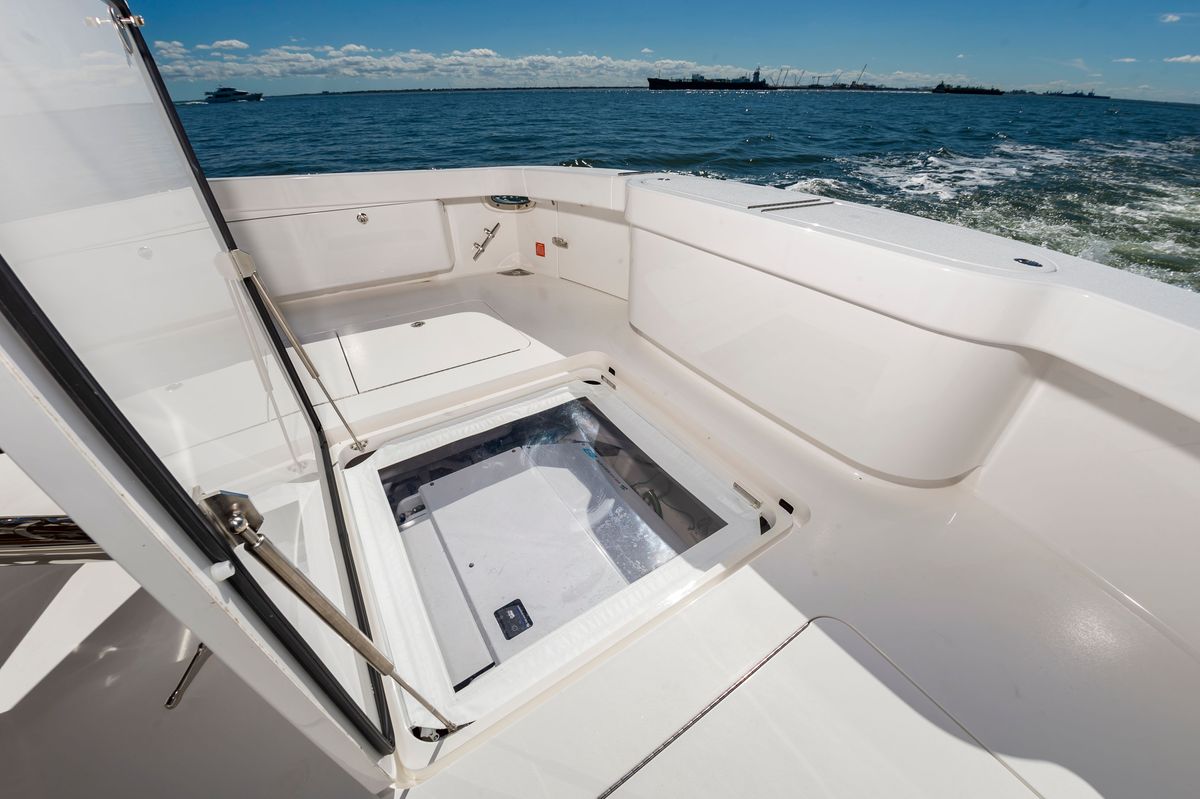 2025 Viking 58 