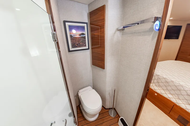 Simple Man Yacht Photos Pics 