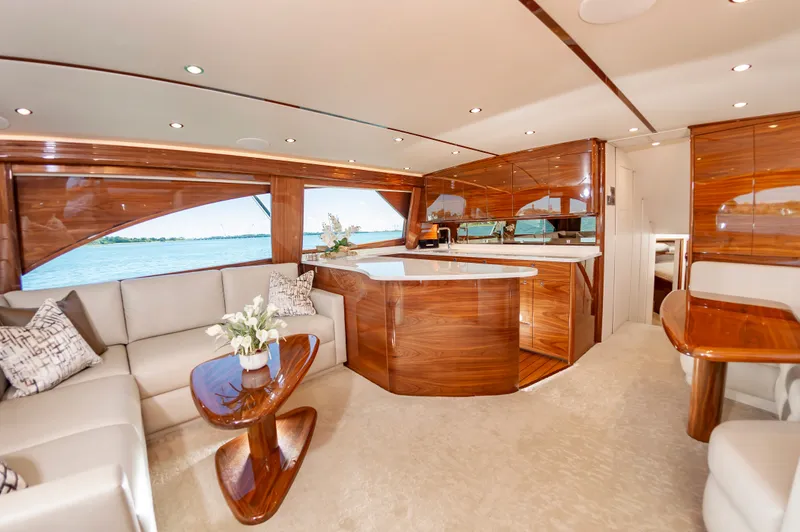 Simple Man Yacht Photos Pics 