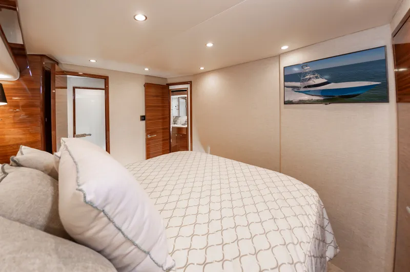 Simple Man Yacht Photos Pics 