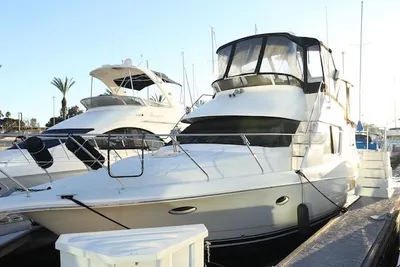 Silverton 352 Motor Yacht