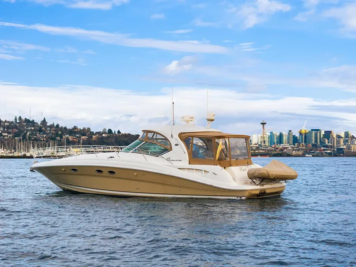 About Time Yacht Photos Pics Port Profile