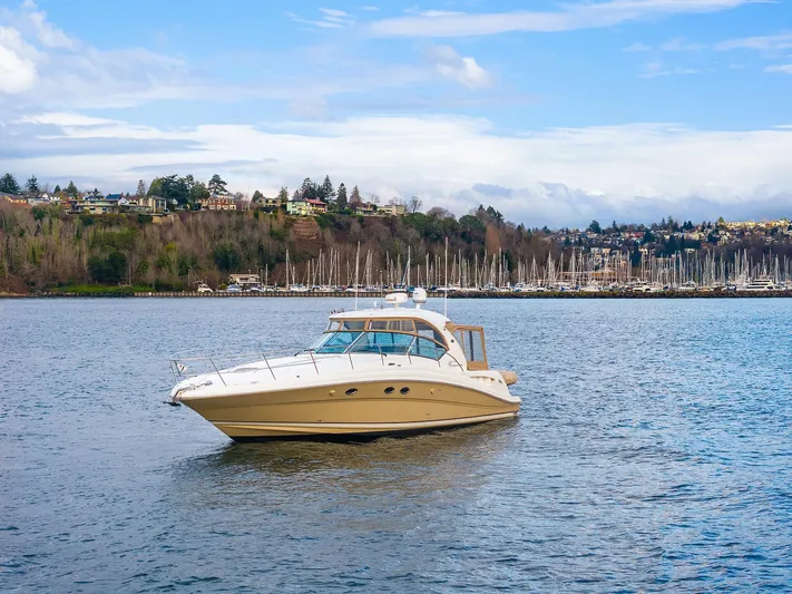 About Time Yacht Photos Pics Port Bow Profile