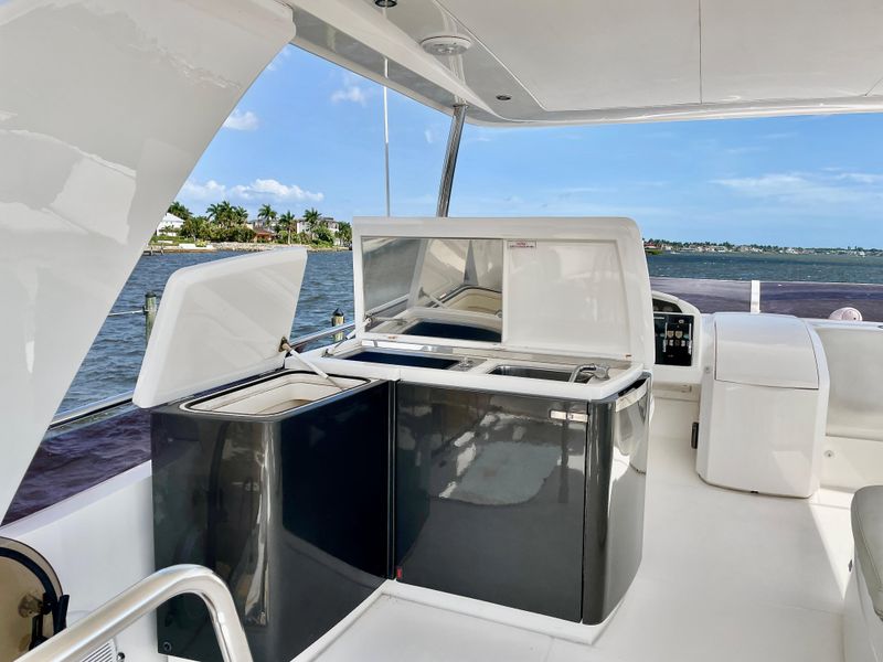 2015 Princess 56 FlyBridge